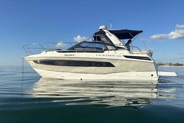 30' Jeanneau 2018 Yacht For Sale